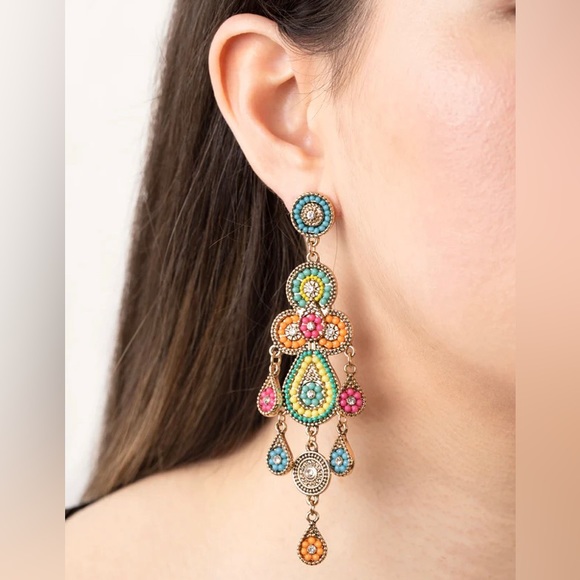 Beautiful Gold-Toned Lovisa Earrings - Picture 3 of 10